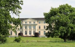 schloss-zierow.jpg